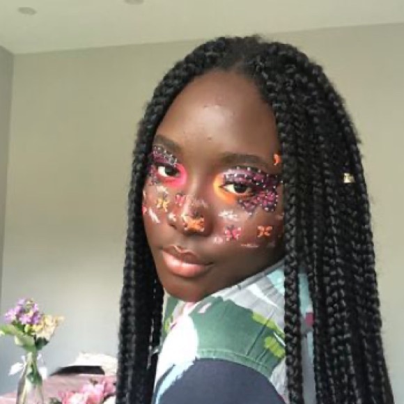 Meet your Posher, Nengi - Picture 3 of 3